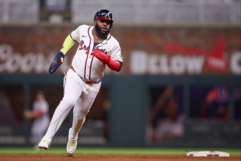 Five Power Bats Who Can Fill Padres' Hole at Designated Hitter in 2026