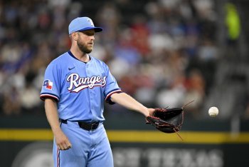 Four Free-Agent Fits For the Padres' Suddenly Empty Rotation