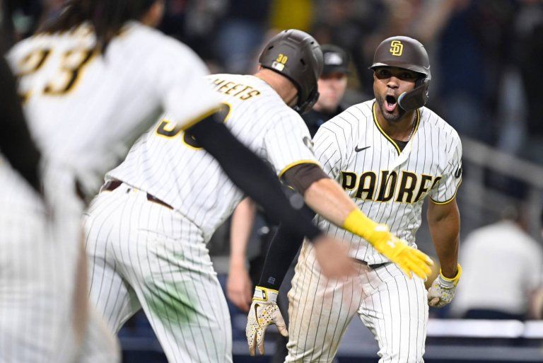 Padres Week in Review: Homer Binge Includes Consecutive Walk-offs To Sweep Rockies