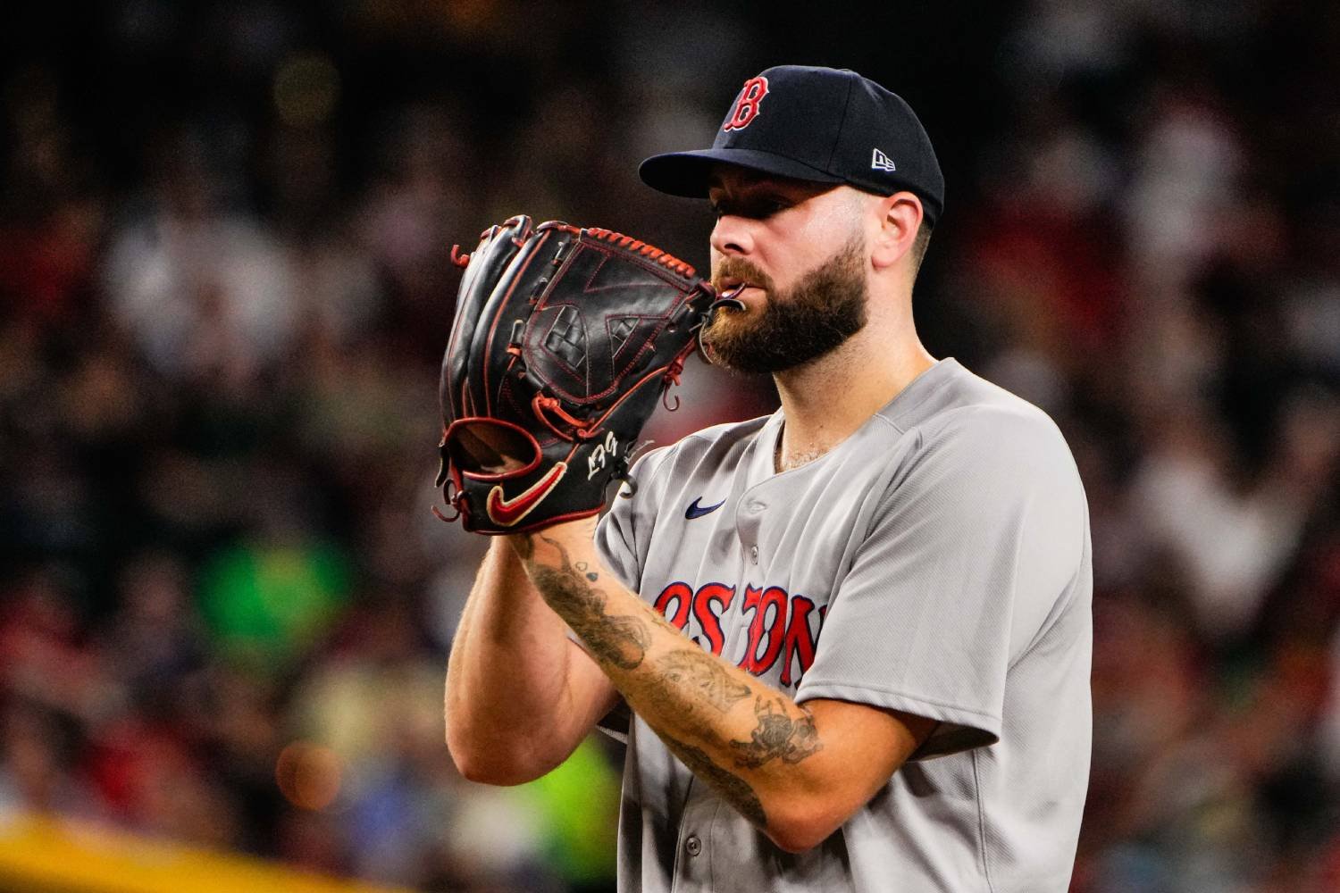 More information about "Padres One Of Two Primary Suitors For Lucas Giolito"