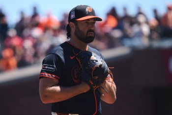 BREAKING: Padres Trade For Giants Starter Robbie Ray