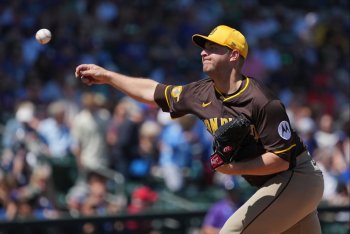 Padres' Cheat Sheet: 3 Keys To Beat Cubs In Game 1 of Wild Card Series
